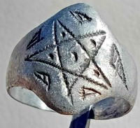  ANCIENT ROMAN AR LEGIO ARCHER SILVER RING DECORATED & INSCRIBED PENTAGRAM