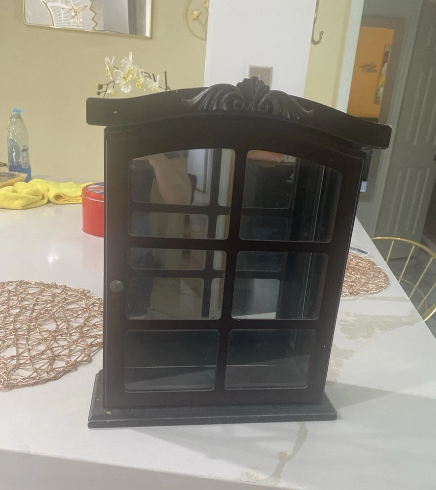 Gabinete vintage del viejo mundo, curiosidad del país francés... Foto 2 de 4