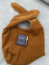 MERIT Retrospect L  Extrait de Parfum Mini Travel Spray/ Sample 2ml  merit Bag