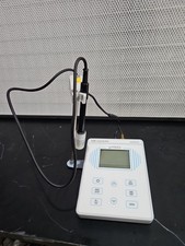 Apera Instruments EC700 Benchtop Lab pH Conductivity/Temperature Meter
