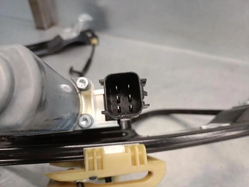 BM51A23200BF elevalunas delantero derecho para FORD FOCUS III 1.6 2010 5569483 - Imagen 4 de 4