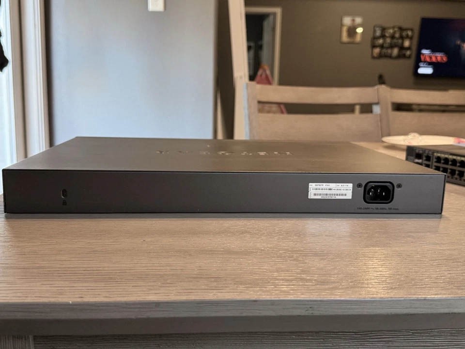 Netgear GS752TP ProSafe 48-Port Gigabit Smart Switch with PoE and 4 SFP Ports - Image 3 of 4