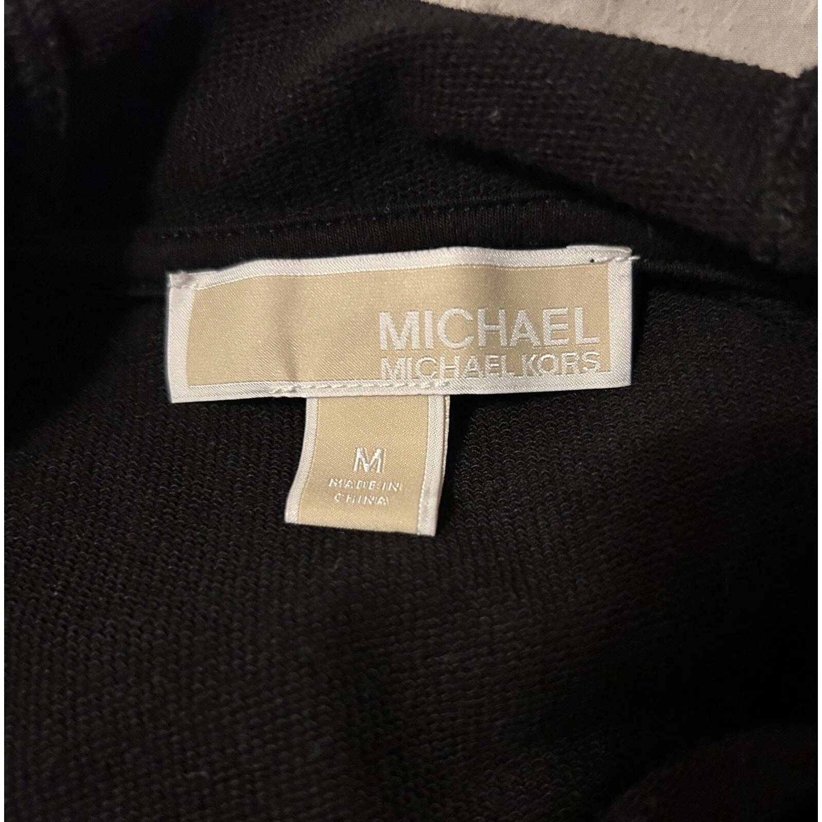 Felpa donna Michael Kors nera con cappuccio taglia media oro MK logo davanti