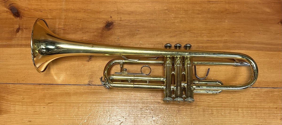 Bach TR300 Trumpet with Case for sale online | eBay