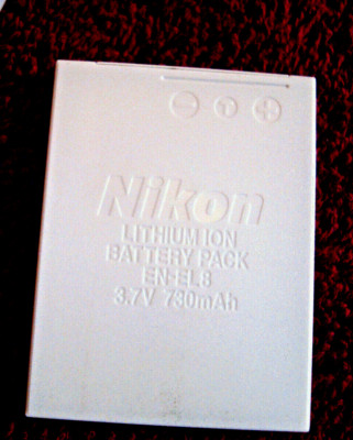 OEM Nikon EN-EL8 Digital Camera Battery - Charged & Ready for Use