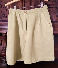 Vintage LIZ CLAIBORNE GOLF 100 Silk Khaki Shorts Size 6 High Rise Pleated Soft