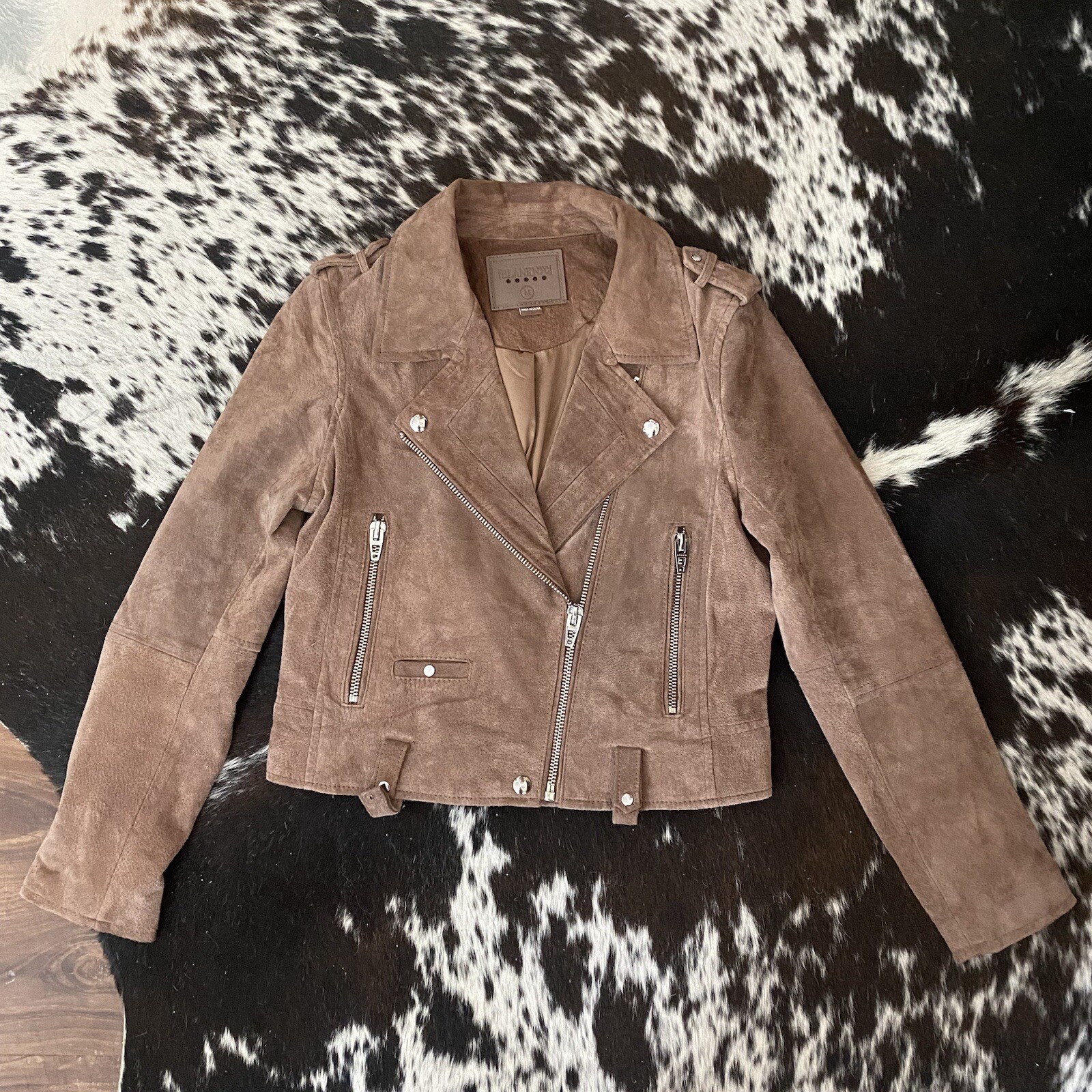 BLANK NYC Medium Tan Suede Moto Jacket Gem
