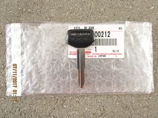 86 - 90 TOYOTA SUPRA 2D COUPE MASTER UNCUT KEY BLANK OEM BRAND NEW