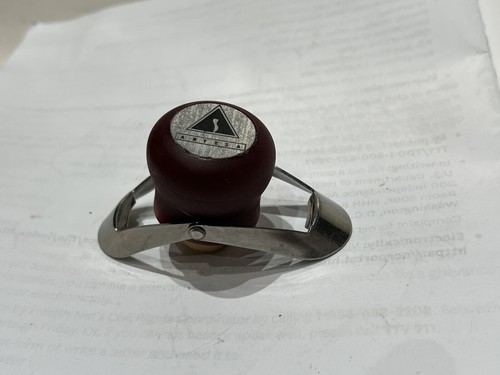Vintage ARTESA Champagne Bottle Stopper Cap Wine Bar France + Bottle Opener - Picture 4 of 8