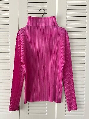 ISSEY MIYAKE Pleats Please Long Sleeve Top Fuchsia Pink Size ISSEY MIYAKE Pleats Please Long Sleeve Top Fuchsia Pink Size