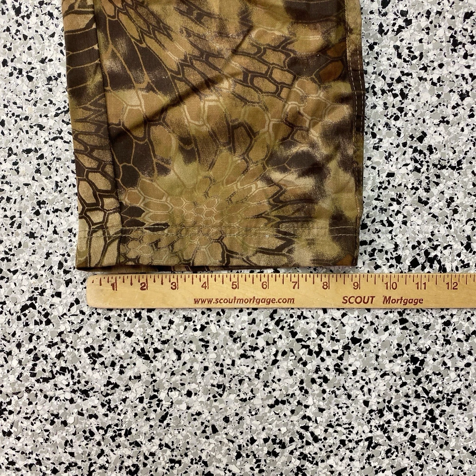 Kryptek Camo Cargo Pants Mens XL 40 Stalker Stealth Hunting Double Knees NWT - Image 2 of 4