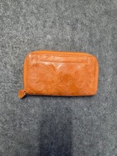 Womens Zip Around Clutch Wallet Sz 7x5 In Tan Leather Embossed Floral Pattern
