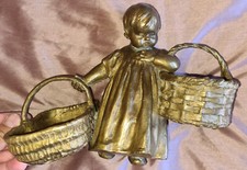 Luis DOMENECH Y VICENTE 1873 - ?  Sculpture vide-poche bronze Enfant & 2 paniers