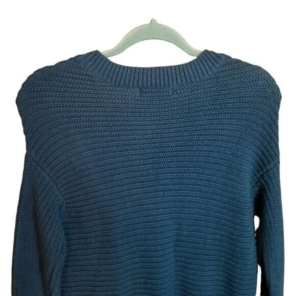 Camisa Suéter Ruff Hewin Para Mujer Talla S Verde Sólida Manga Larga Cuello en V Foto 4 de 4