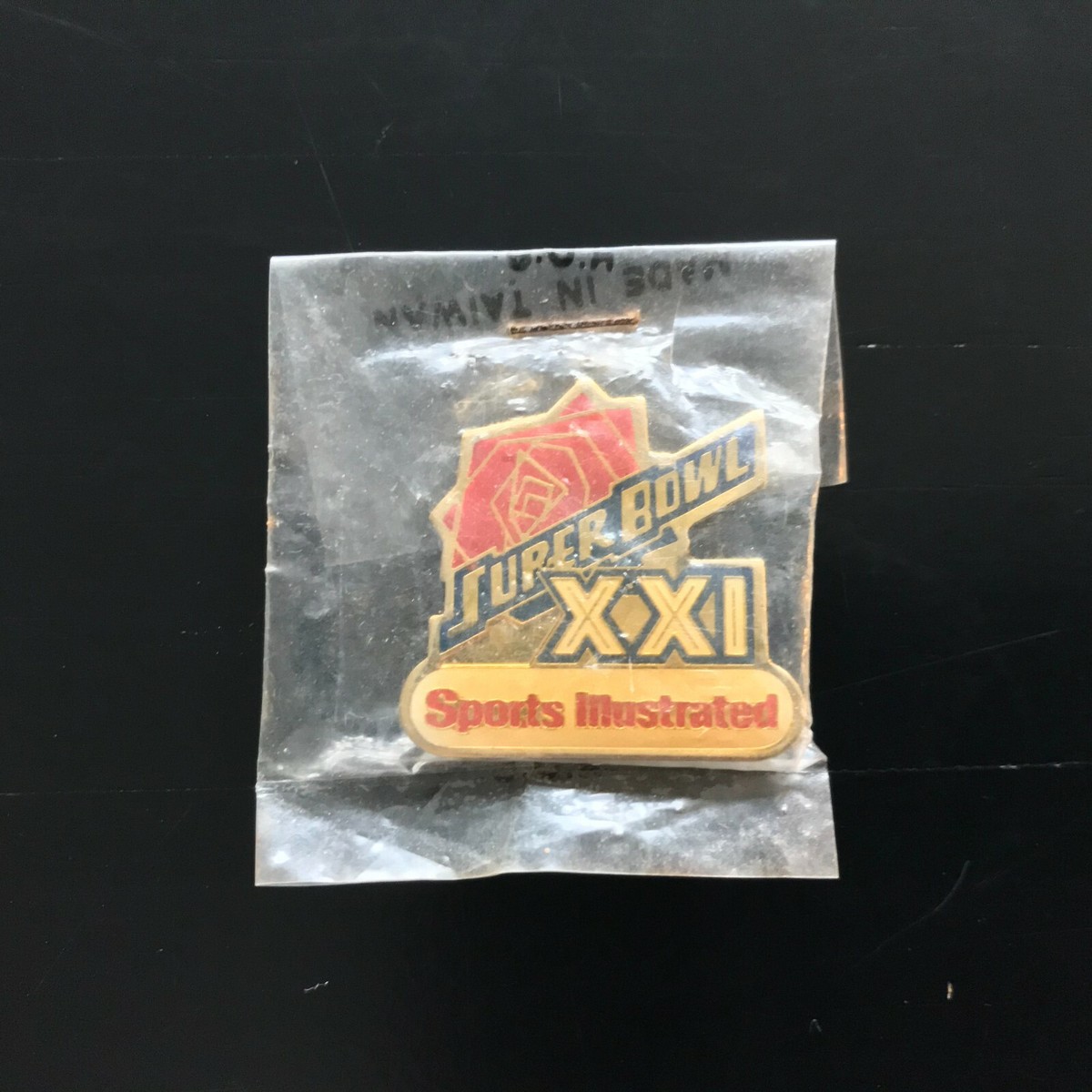 1987 Sports Illustrated Super Bowl XXI Vintage Pin New York Giants
