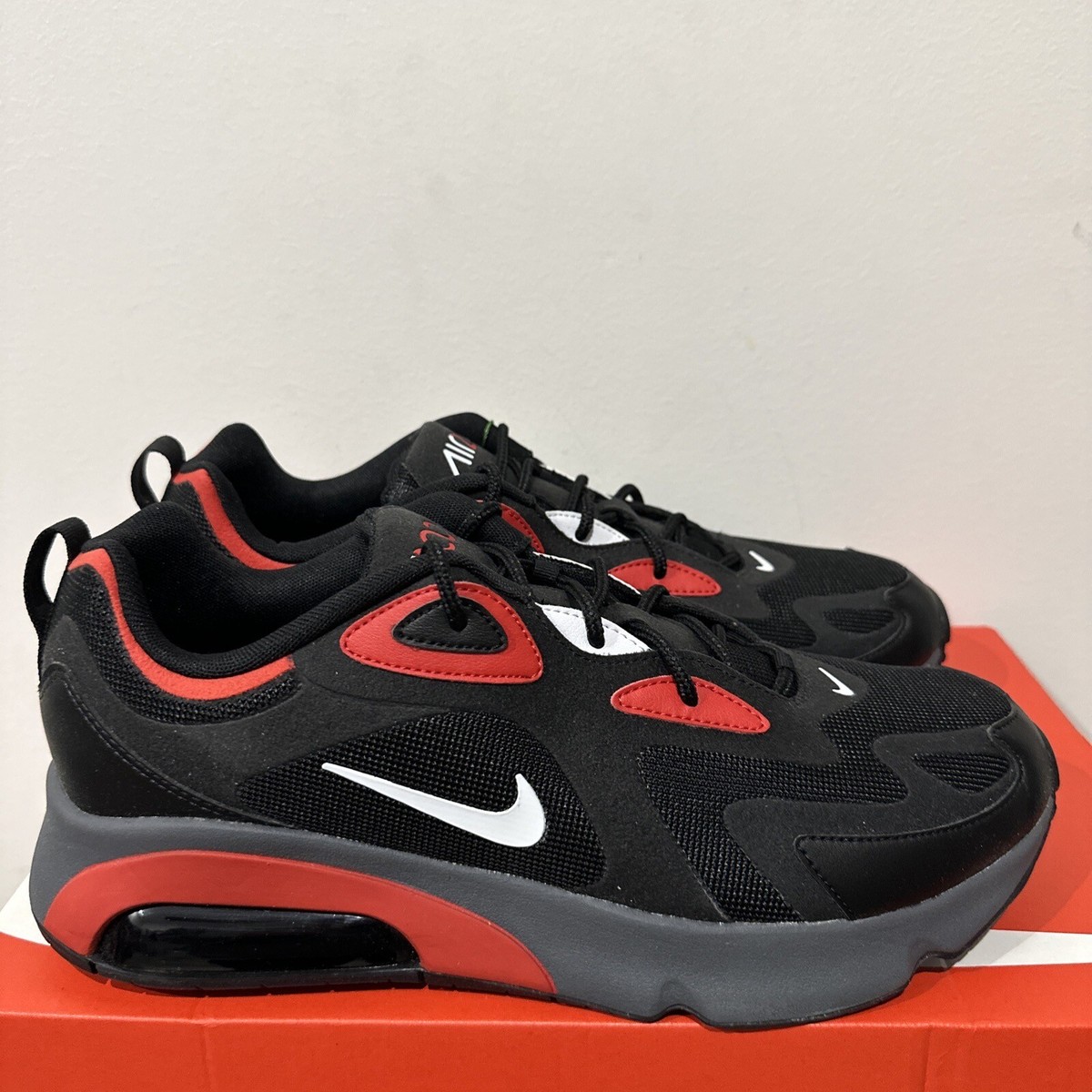 Size 12 Nike Air Max 200 Black/University Red