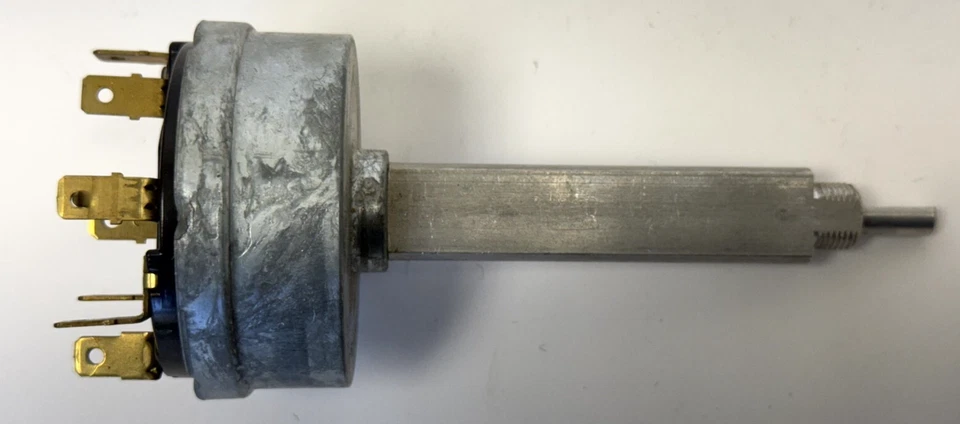 1967 Plymouth Belvedere Satellite GTX 2 Speed Wiper/Washer Switch 2820524 NOS - Image 4 of 4