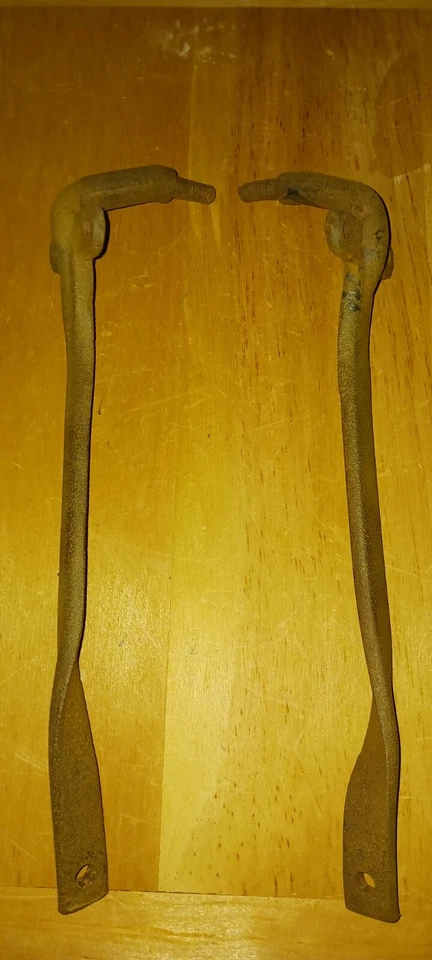 Pair 1915-1922 Model T Ford Touring Body to Top Bow Pivot Brackets - Image 4 of 4