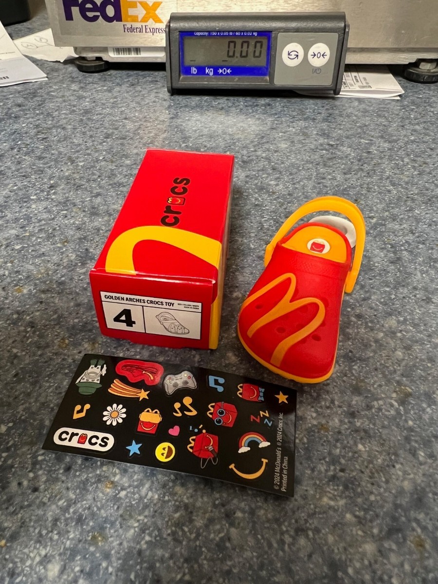 2024 McDONALD'S Crocs Plastic Keychain HAPPY MEAL TOYS Or