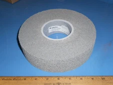 3M SCOTCHBRITE EXL DEBURRING WHEEL 8X2X3 9S-FINE 05136