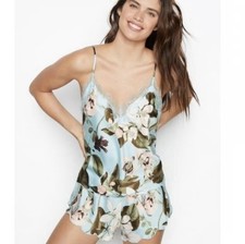 Victoria s Secret Here Comes The Bride Satin Lace Trim Scallop Hem Set Sz S