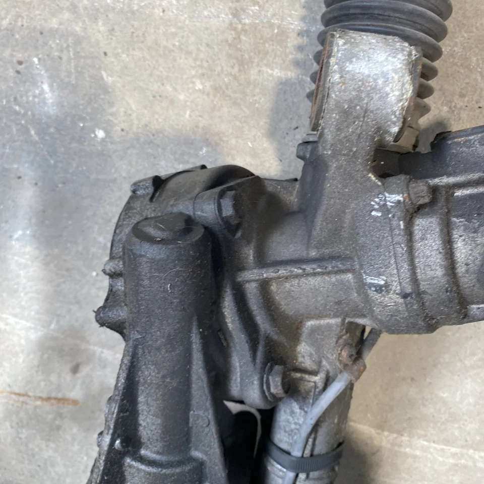 Subaru Crosstrek XV 2013 2014 híbrido cremallera y piñón Foto 4 de 4