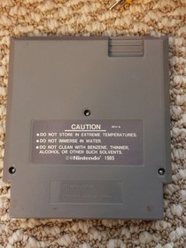 NES Nintendo Entertainment System With Two Controllers & Super Mario Bros