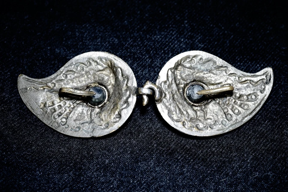 Antique Ottoman Silver Wing Shape Belt Buckle Pafta 2 Pieces Early 20th - Image 3 of 4