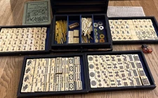 Mahjong mah jong set VTG with tiles, dice 144 Pieces Plus+ 1920s  Book