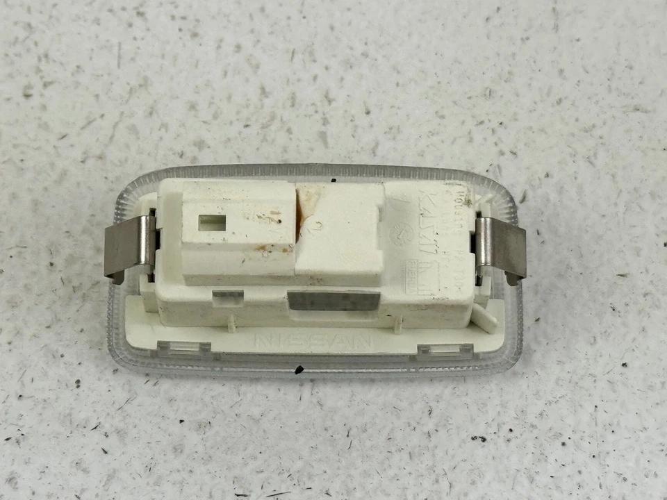 22-25 INFINITI QX60 PORTA FRONTAL DIREITA LATERAL INTERIOR LÂMPADA DE CORTESIA FABRICANTE DE EQUIPAMENTO ORIGINAL - Imagem 2 de 2