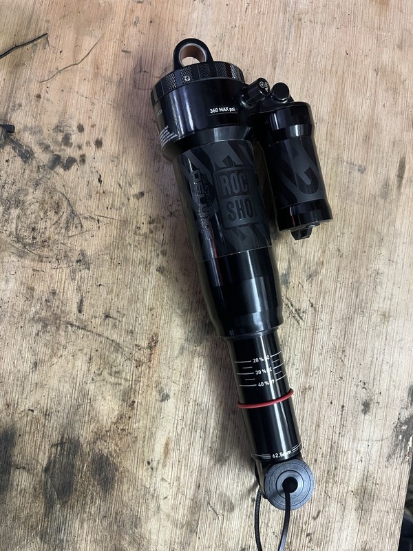 Rockshox Super Deluxe Select+ 230x62.5 Rear Air Shock