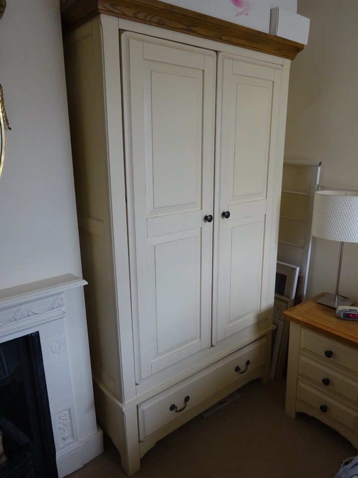 Bedroom furniture set eBay