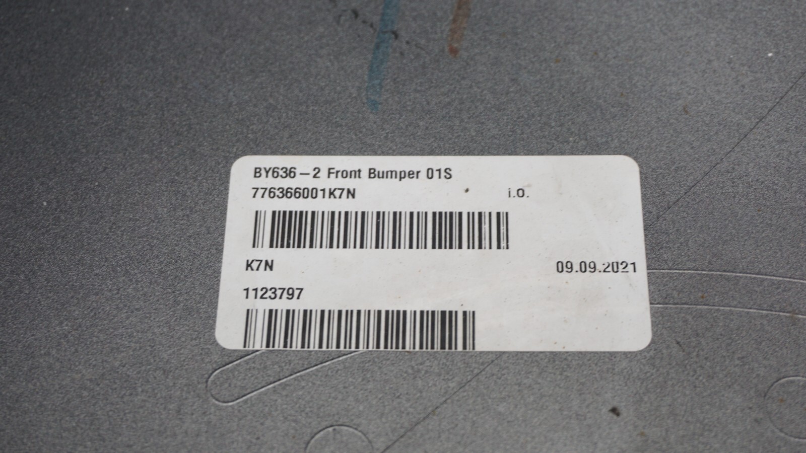 2021-2024 BENTLEY BENTAYGA FRONT BUMPER COVER W/ LOWER 36A807093 OEM