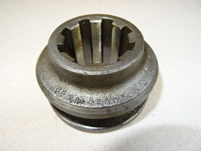 Buchse 05 214 03 00 Zapfwelle Getrag Getriebe Porsche Diesel 218 , AP22 Traktor