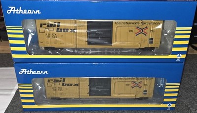 Athearn HO Scale Railbox 50' FMC 5277 Combo Door Box Car Lot of 2 Different #'s