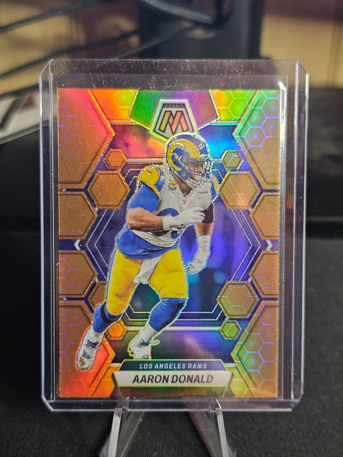 2023 Panini Mosaic Football Aaron Donald #139 Honeycomb Case Hit Rams