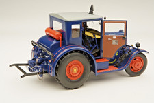 Schuco | 1:18 | Lanz Eilbulldog Farming Tractor | Closed Cabin | # SHU00120