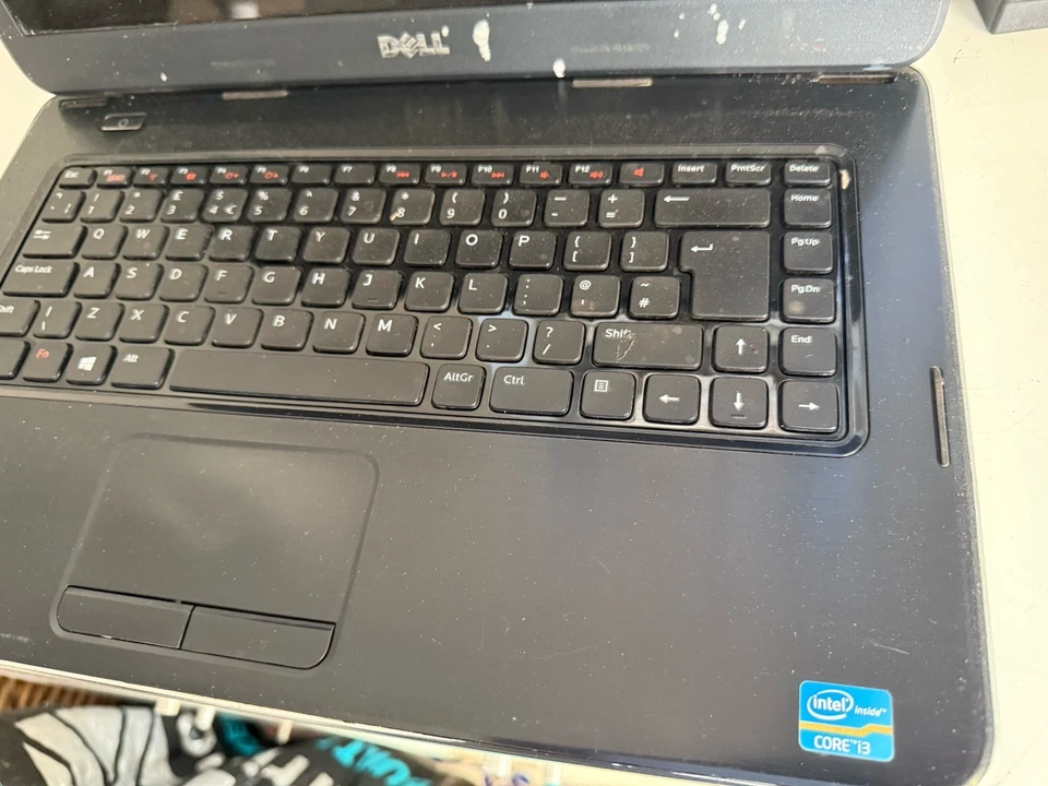 DELL VOSTRO 2520 LAPTOP, FAULTY - Image 2 of 4