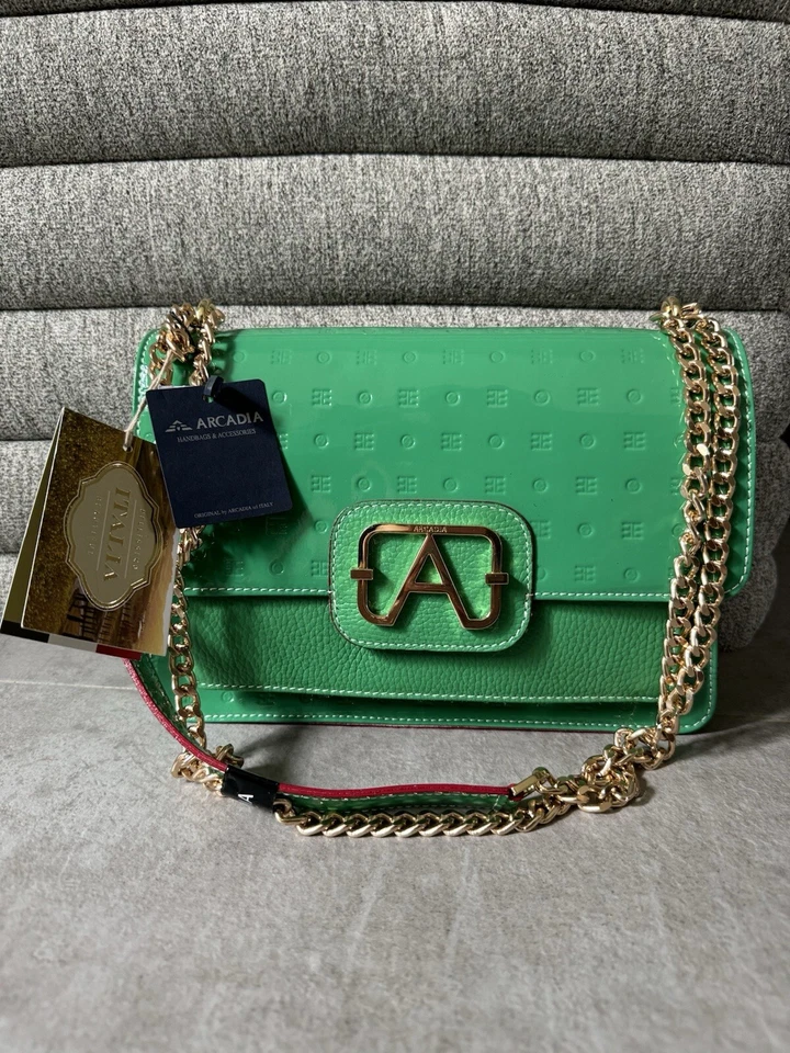 Bolso de mano Arcadia charol jade nuevo con etiquetas 1483 PVP $230