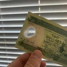 Solomon Islands, $2 Banknote 2001 POLYMER Plastic Currency UNC Commemorative