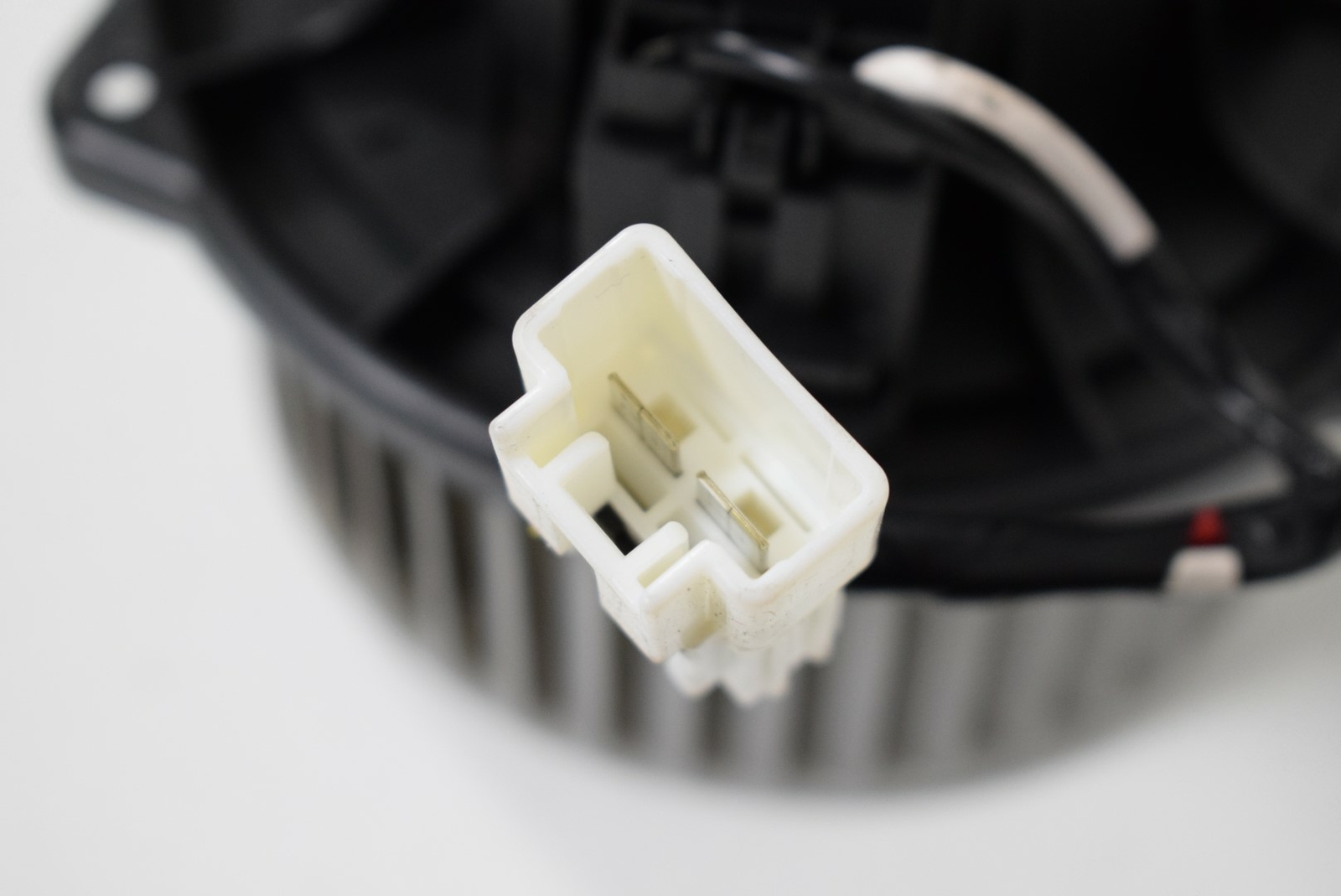 RANGE ROVER SPORT 3.0TDV6 2012 RHD HEATER BLOWER FAN MOTOR MF016070