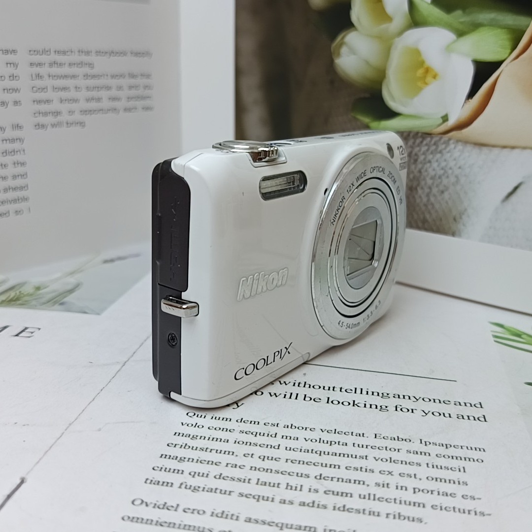 Nikon COOLPIX S6800 Digital Camera 16 MP 12x Optical Zoom English