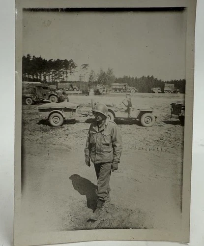 Vtg Original WWII Photo US Army Soldier Willys Jeep Military Vehicle 1940’s