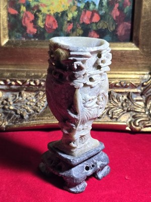 1 x Knospenvase aus: Seifenstein ((Lot.7Steine, Hände begehrt, Jahr:1980, Japan,    