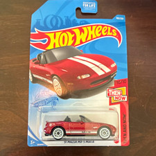 Hot Wheels Then and Now 1991 Mazda MX-5 Miata 1:64