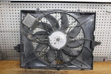 2006 - 2010 BMW M5 M6 E60 E63 E64 Radiator Fan With Shroud 17422282936