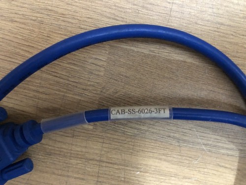 Cisco CAB-SS-6026-3FT Cisco WIC-1T to WIC-2T Cable Cisco DB60-DB26 Serial Cable - Afbeelding 2 van 4