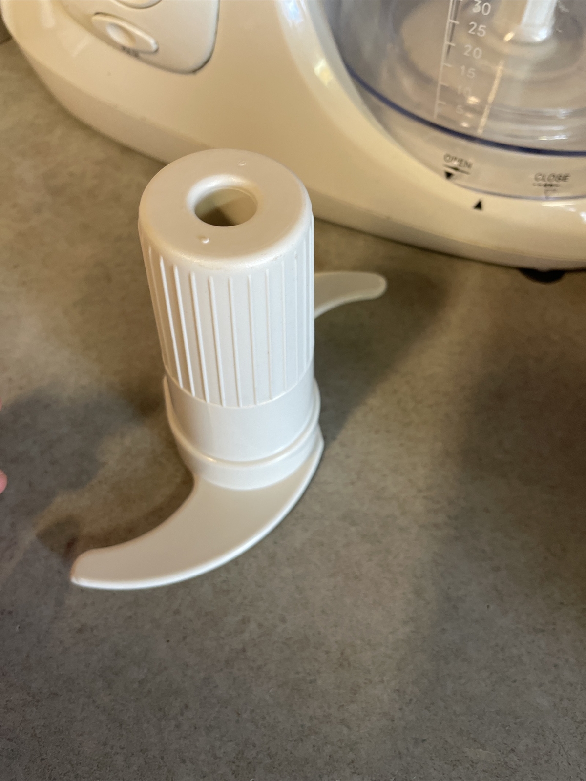 Bravetti EP199 Food Processor with many Parts & attachments works eBay