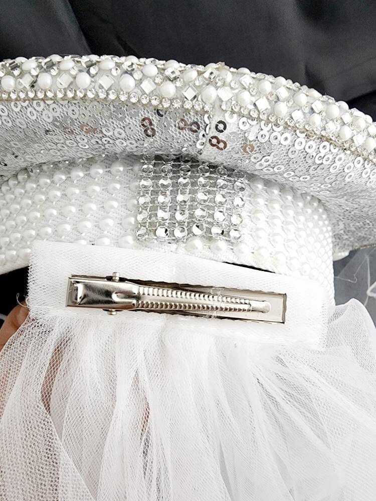 BRIDE TO BE,Deluxe, Luxury Rhinestones with Luxury  display picture 3