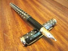 A Vintage Elegant Dotted Grey & Large Bundle Triumph Nib Fountain Pen – YS322